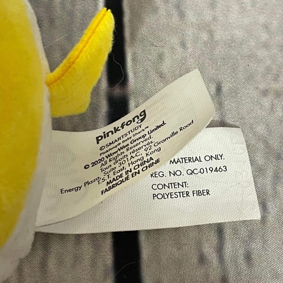 WowWee Pinkfong Baby Shark Official Song Cube Baby Shark, 3 inches - Picture 4 of 4